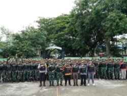 Secara Simbolis, Pj. Bupati Bantaeng Serahkan Rompi dan Topi Kepada Personil Kodim 1410 Bantaeng