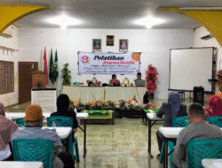 Gelar Pelatihan Jurnalistik, Suara Imbang Tekankan Sinergi dan Karakter Jurnalis Muda