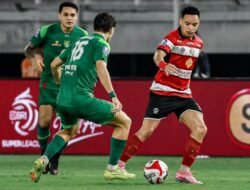 Lulinha dan Riquelme Bawa Madura United Tekuk Persebaya 2-1