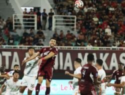 Dibalikkan Obieta, PSM Makassar Tumbang di Kandang Sendiri